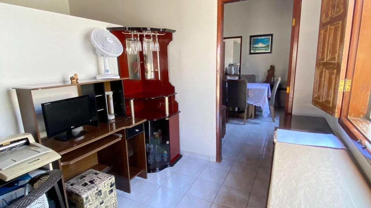 Casa para venda na Avenida Waldir Pires R$615.000,00