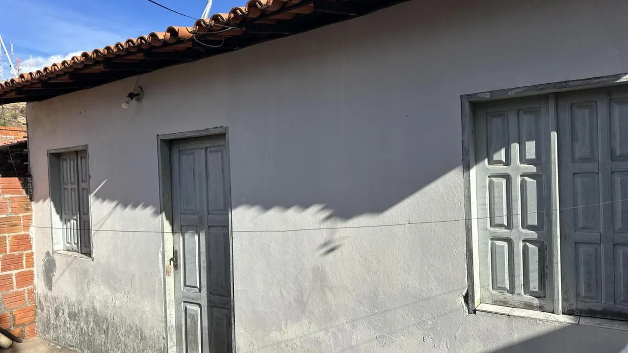 1 Apartamento e 4 kitnets, Cassimiro de Abreu - Santa Luzia