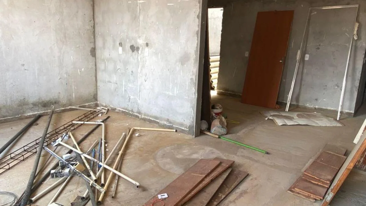 Construção residencial no Bairro Liberdade