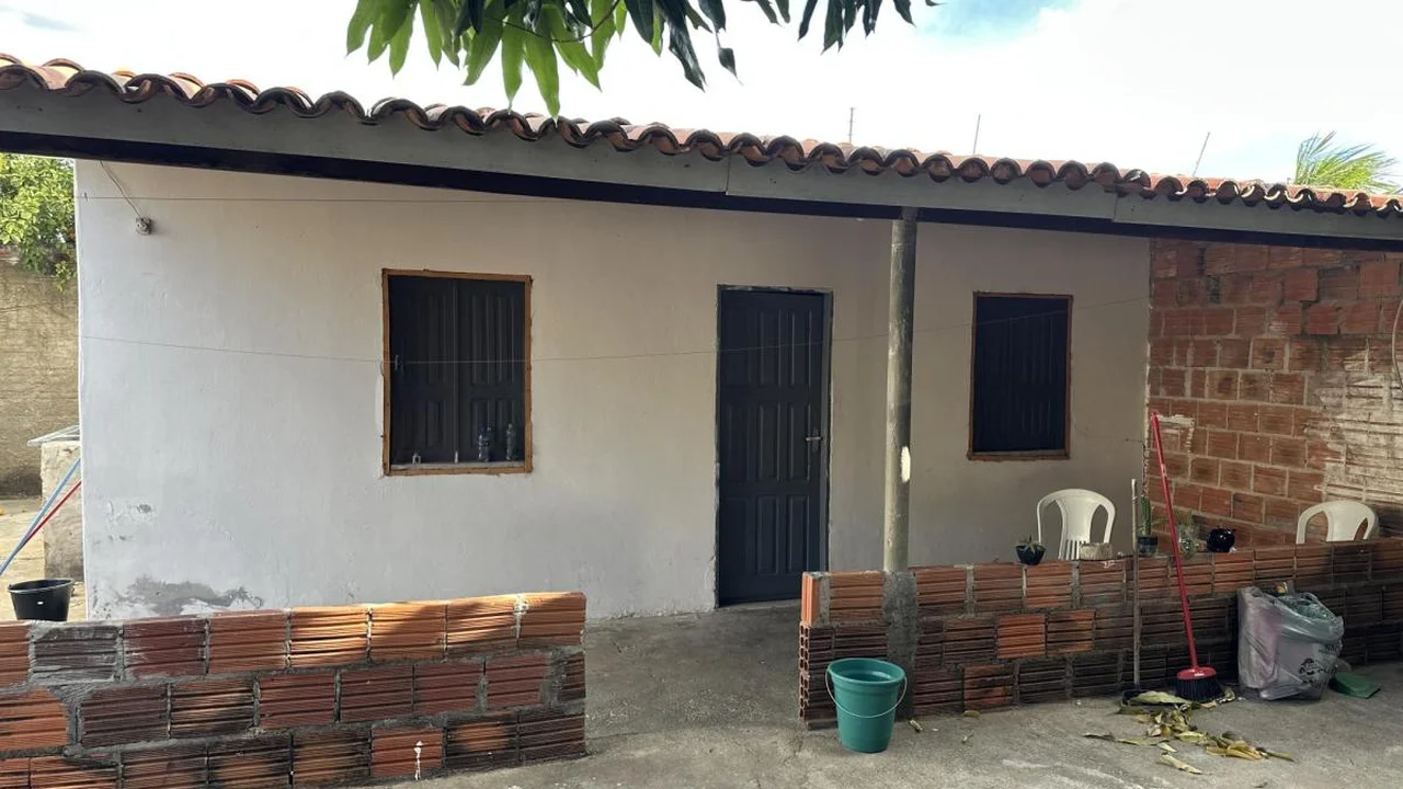 1 Apartamento e 4 kitnets, Cassimiro de Abreu - Santa Luzia