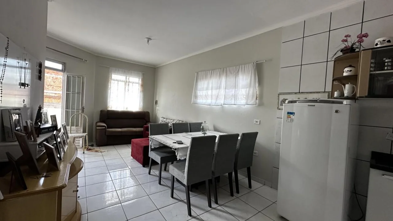 1 Apartamento e 4 kitnets, Cassimiro de Abreu - Santa Luzia