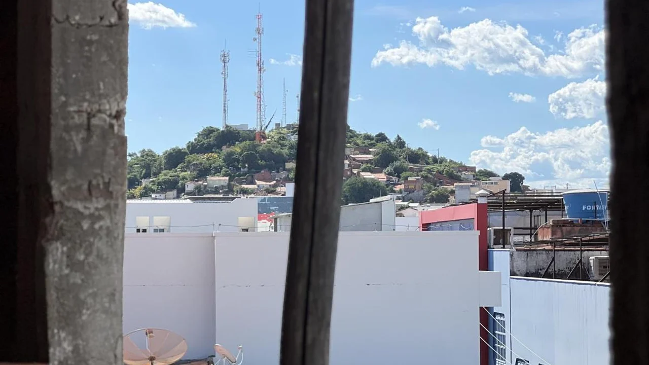 Prédio comercial à venda na Rua Joaquim Manuel – Centro