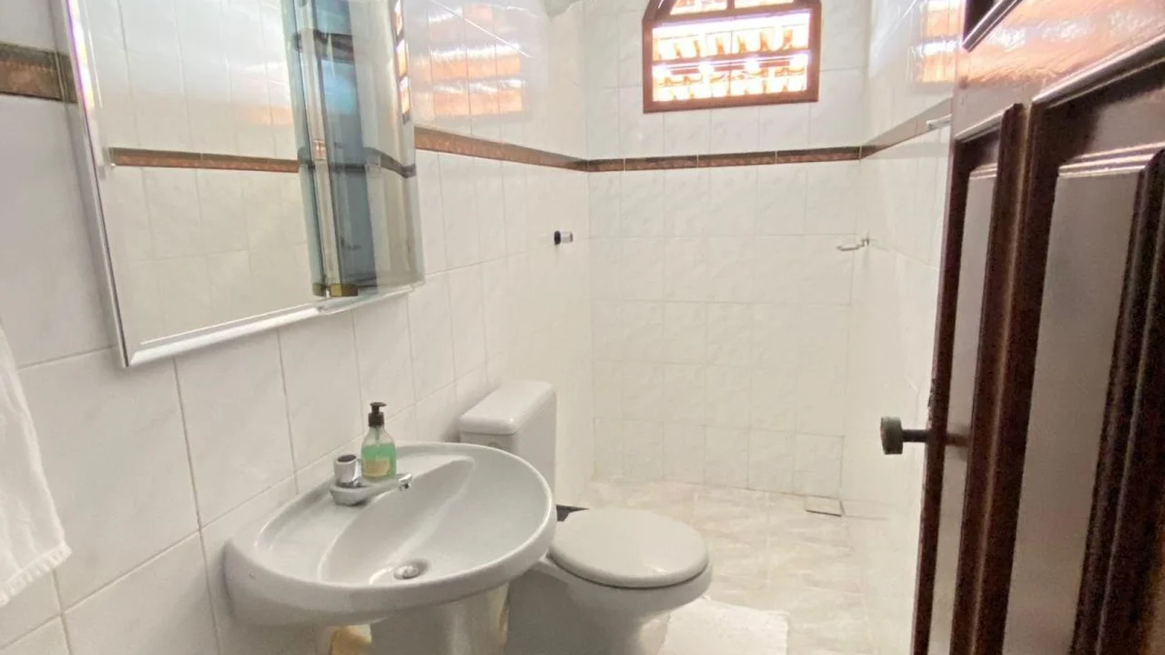 Casa para venda na Avenida Waldir Pires R$615.000,00