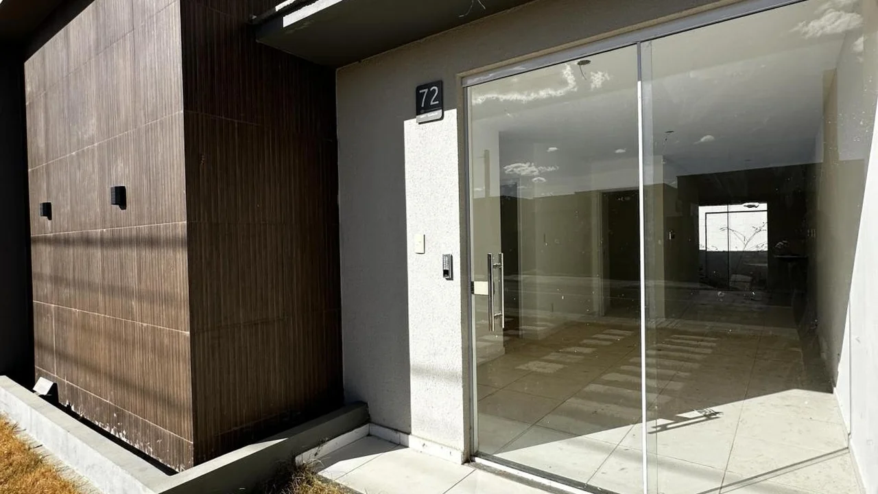 Casa no Condomino Conde