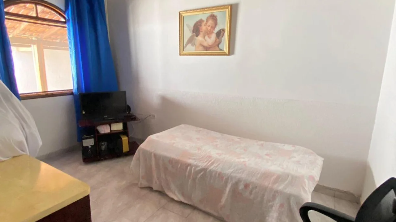 Casa para venda na Avenida Waldir Pires R$615.000,00