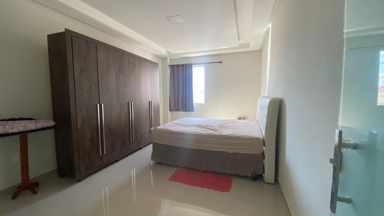 Casa com ponto comercial Bairro Ipiranga